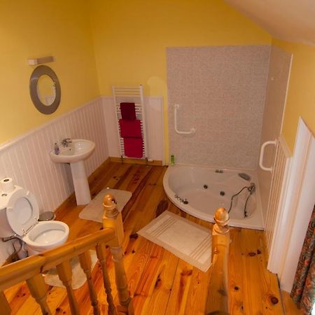 Clarmont Guest House Portrush Bagian luar foto