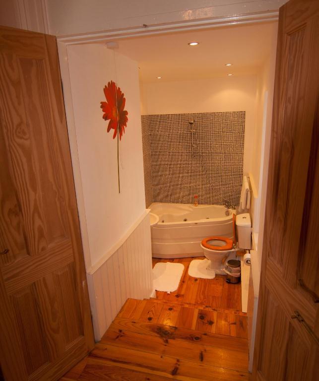 Clarmont Guest House Portrush Ruang foto